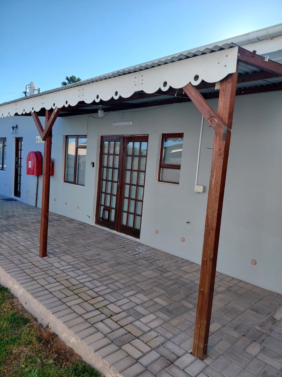 To Let 2 Bedroom Property for Rent in Stilbaai Oos Western Cape